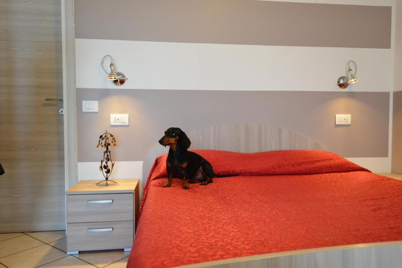 Antiche Mura Casa Vacanze Puegnago Bagian luar foto