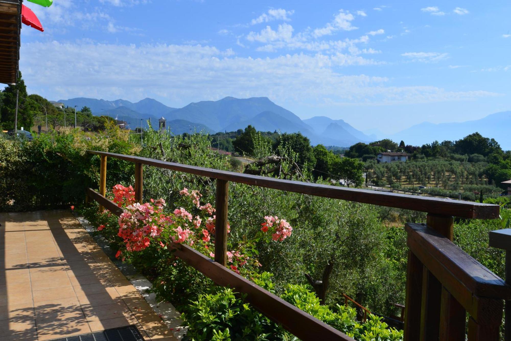 Antiche Mura Casa Vacanze Puegnago Bagian luar foto